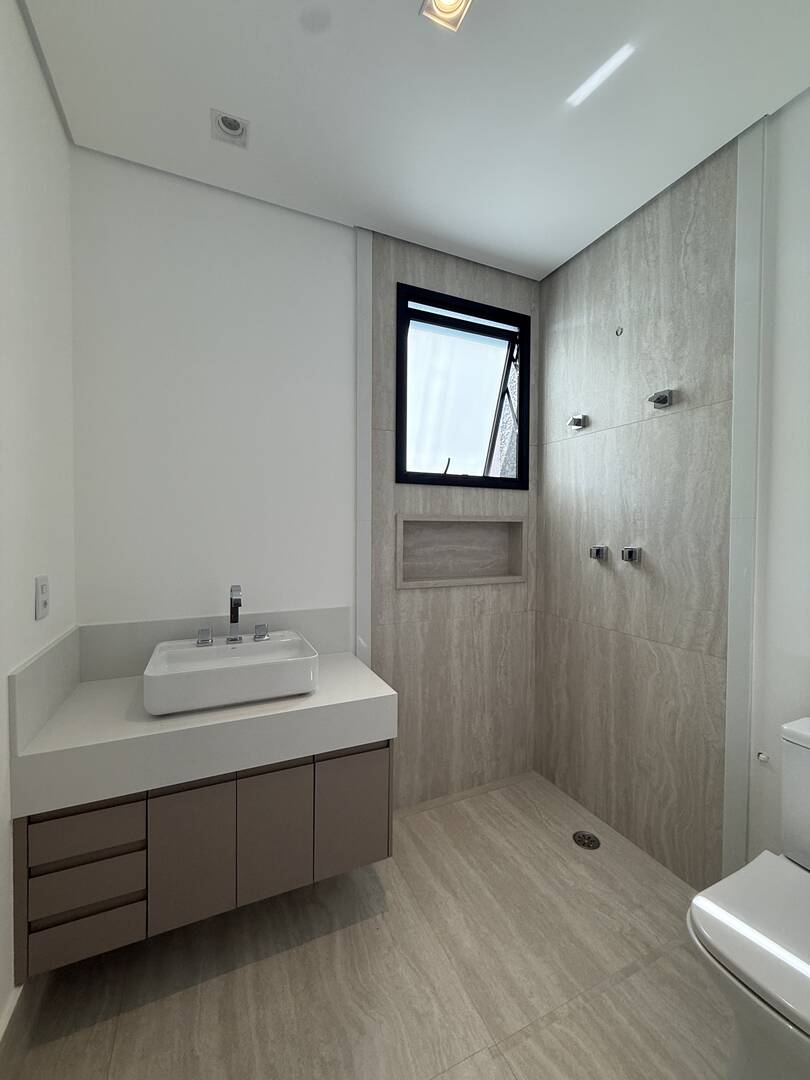 Casa, 4 suítes, 433m², em Alphaville — foto 23