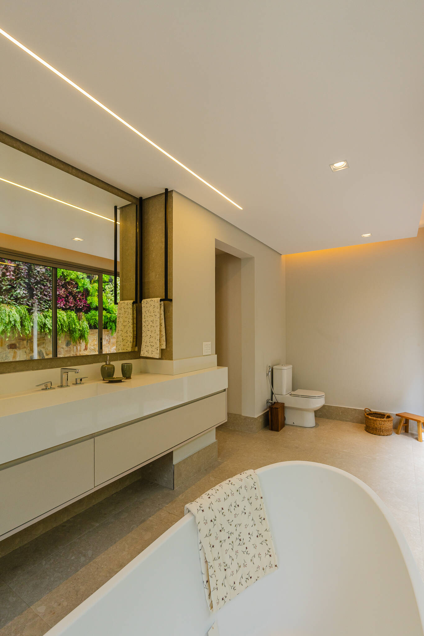 Casa, 4 suítes, 456m², em Tamboré — foto 32