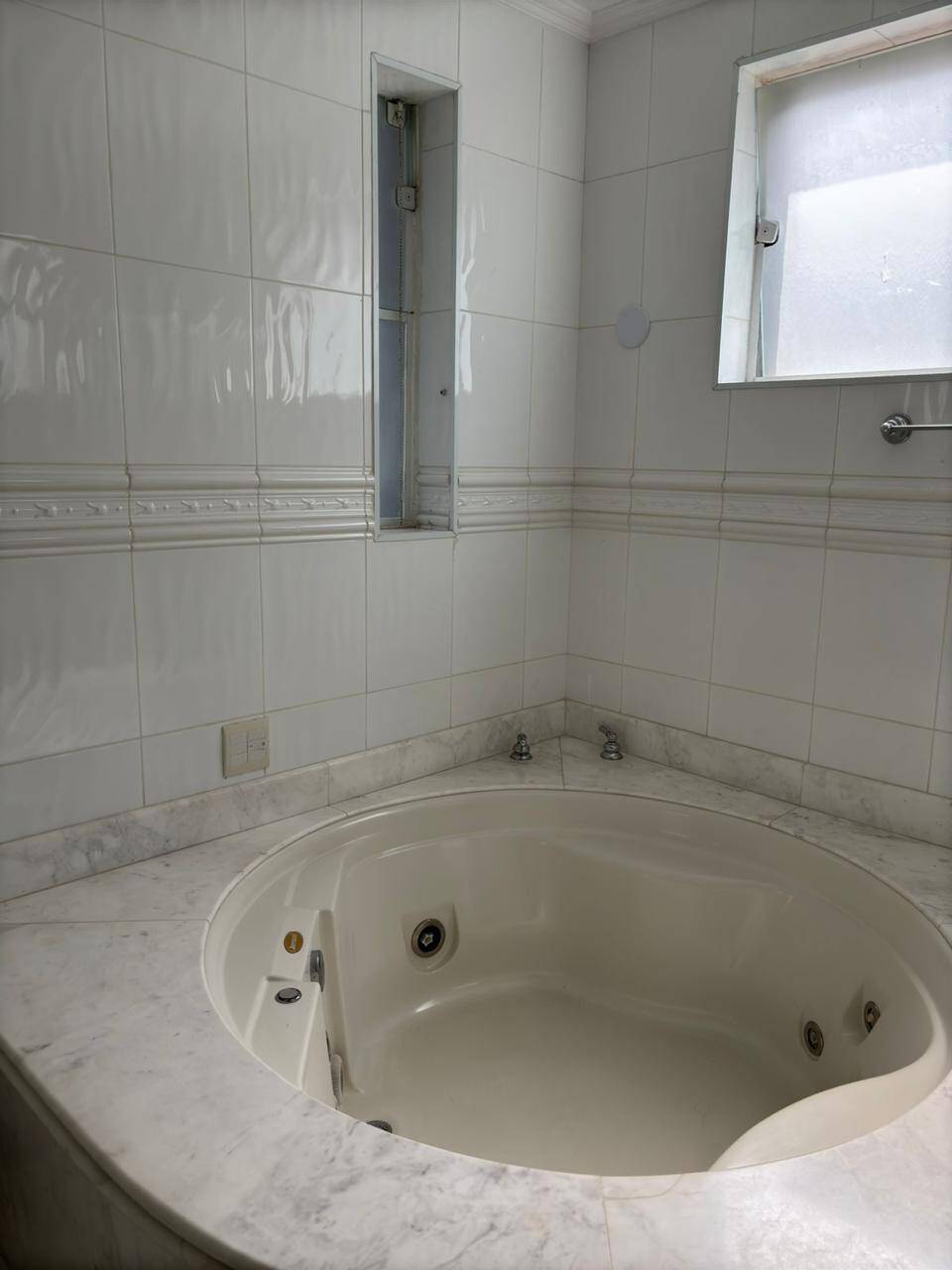 Casa, 4 suítes, 560m², em Alphaville Residencial Dois — foto 6