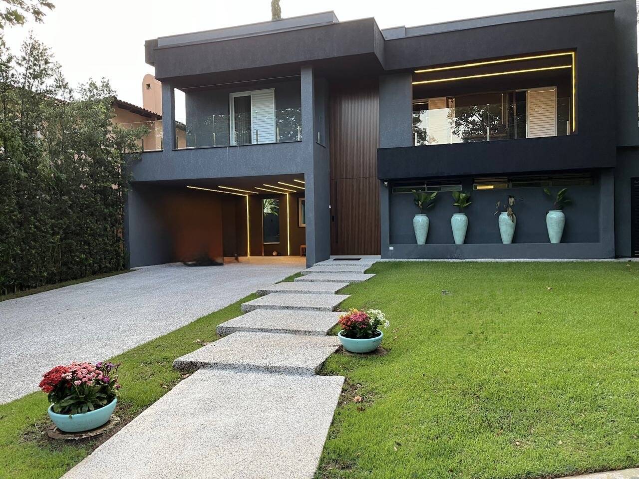 Casa à venda – Alphaville, Santana de Parnaíba | 4 suítes