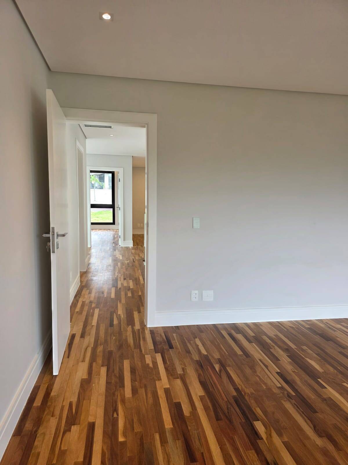 Casa, 4 suítes, 450m², em Colinas da Anhangüera — foto 17