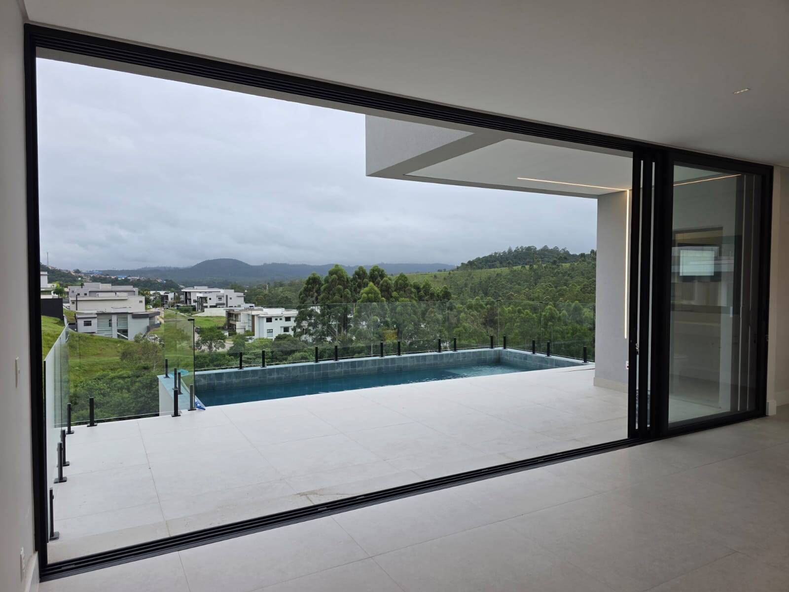 Casa, 4 suítes, 450m², em Colinas da Anhangüera — foto 13