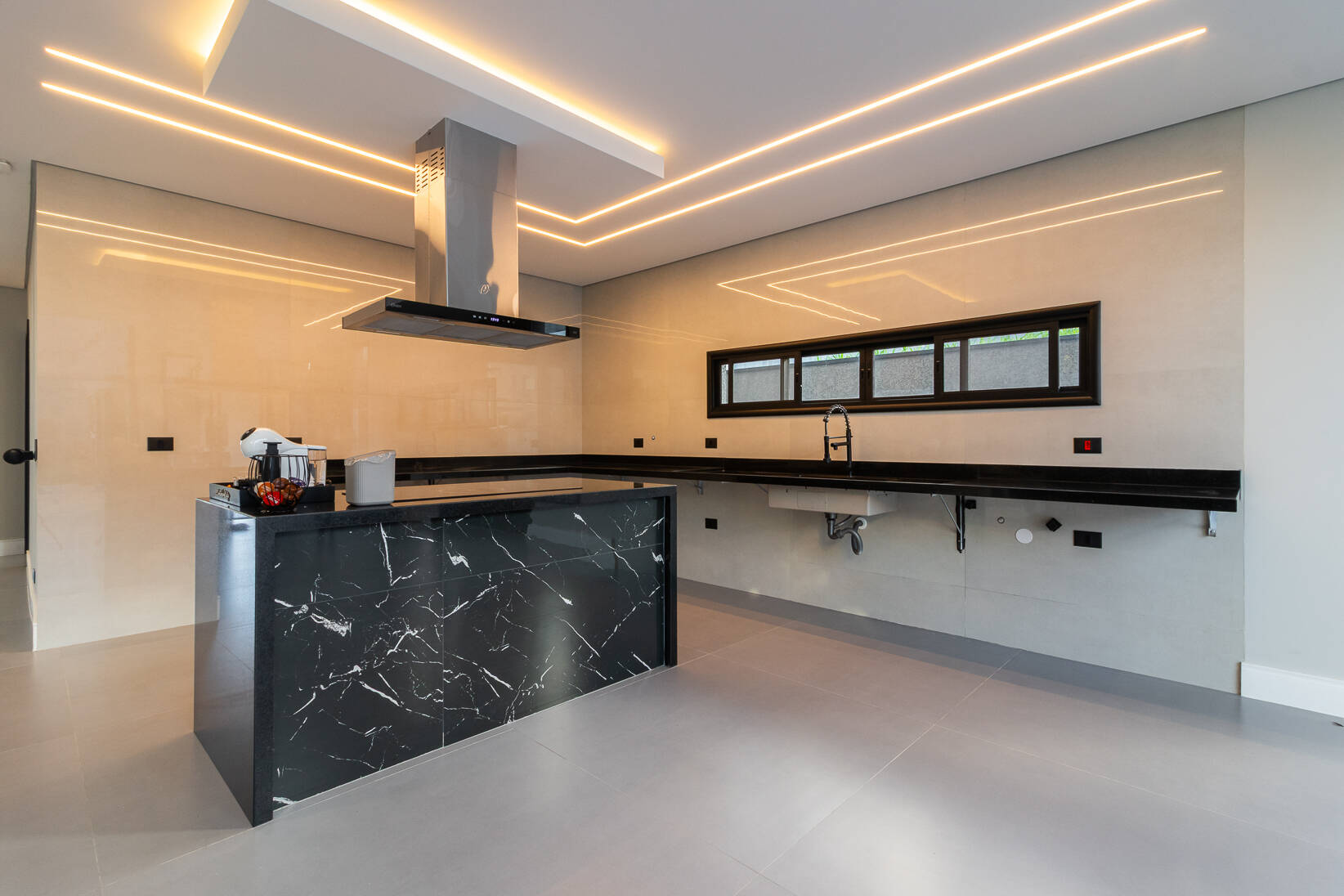 Casa, 4 suítes, 356m², em Colinas de Parnaíba I — foto 24