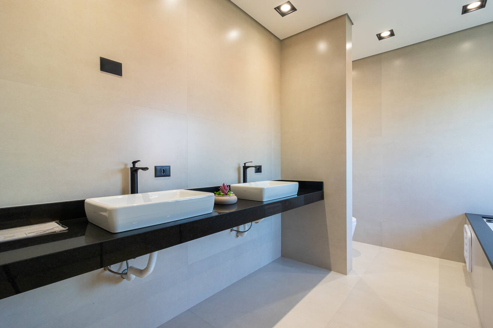 Casa, 4 suítes, 356m², em Colinas de Parnaíba I — foto 34