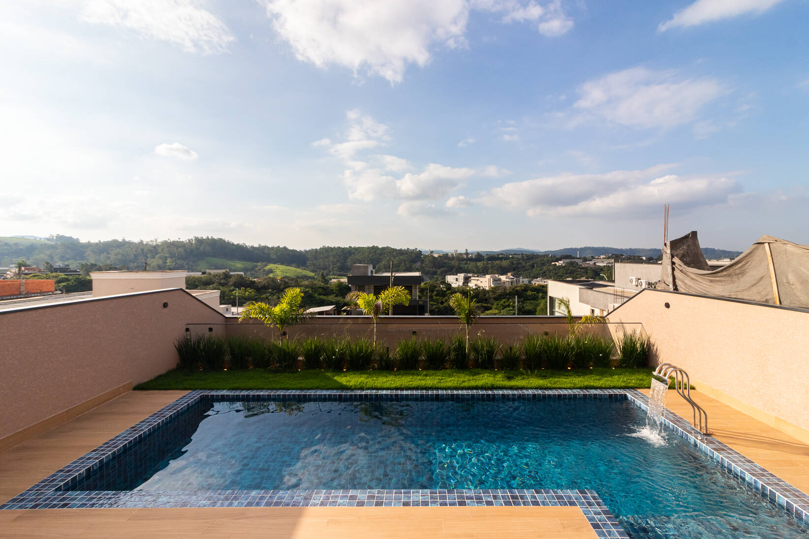 Casa à venda – Colinas de Parnaíba I, Santana de Parnaíba | 4 suítes, 335m²