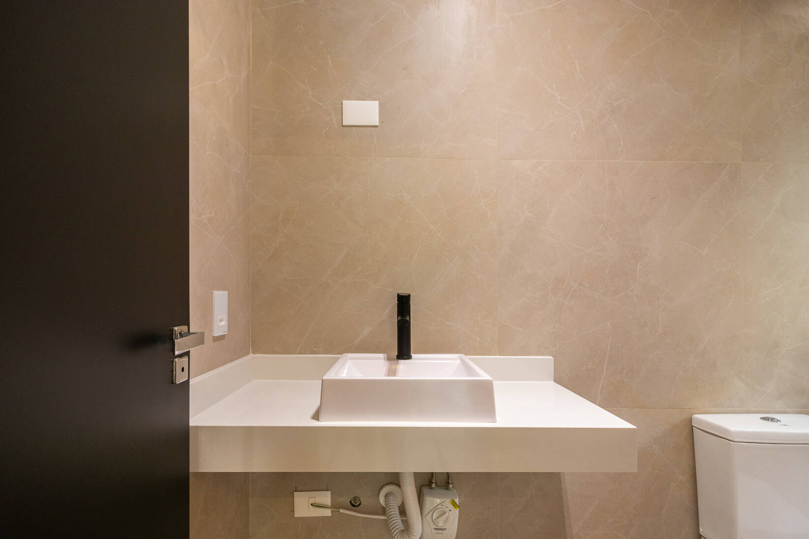 Casa, 4 suítes, 335m², em Colinas de Parnaíba I — foto 11