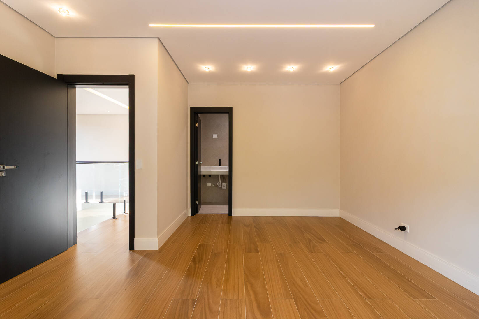 Casa, 4 suítes, 335m², em Colinas de Parnaíba I — foto 17