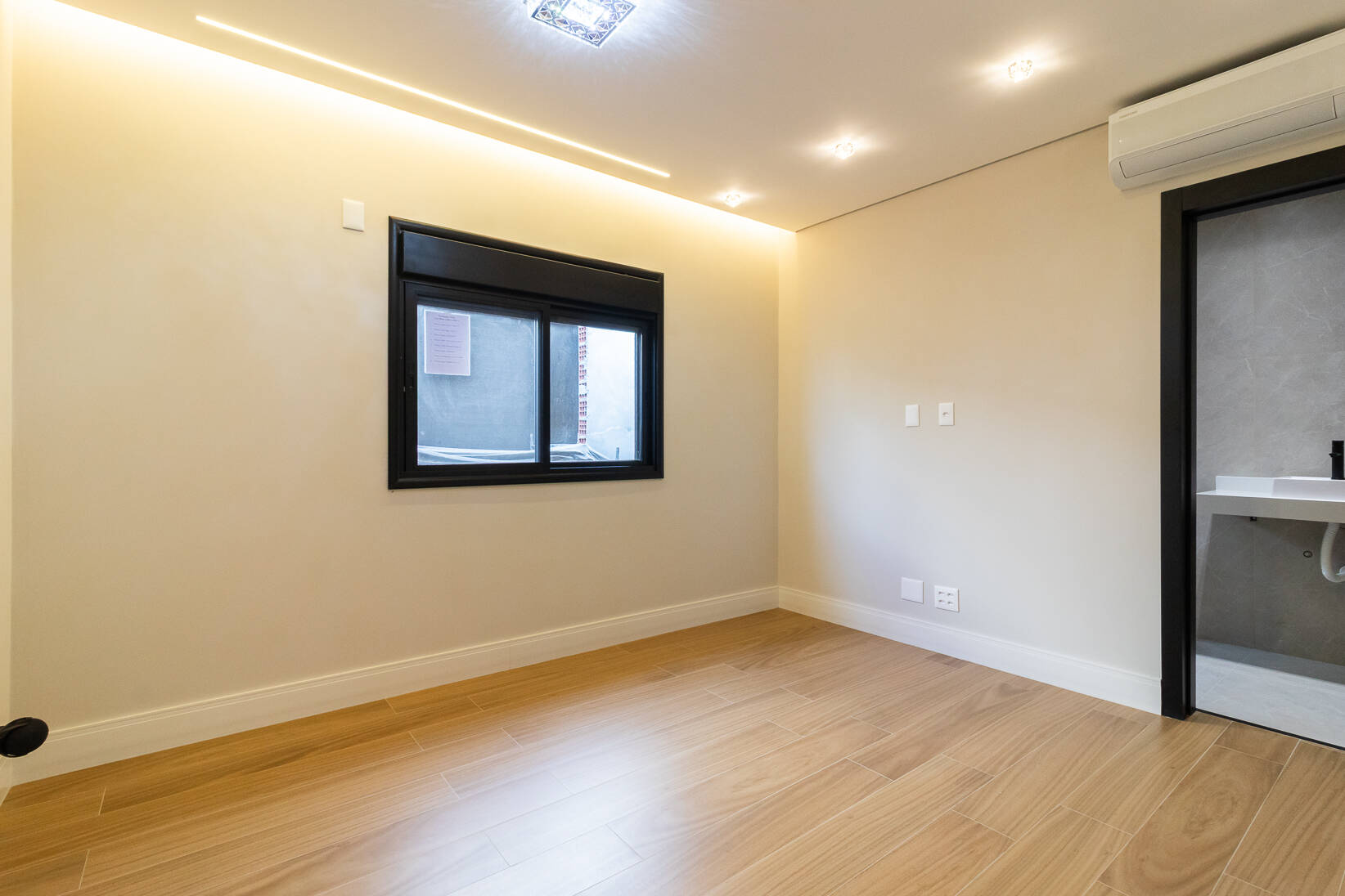 Casa, 4 suítes, 335m², em Colinas de Parnaíba I — foto 27