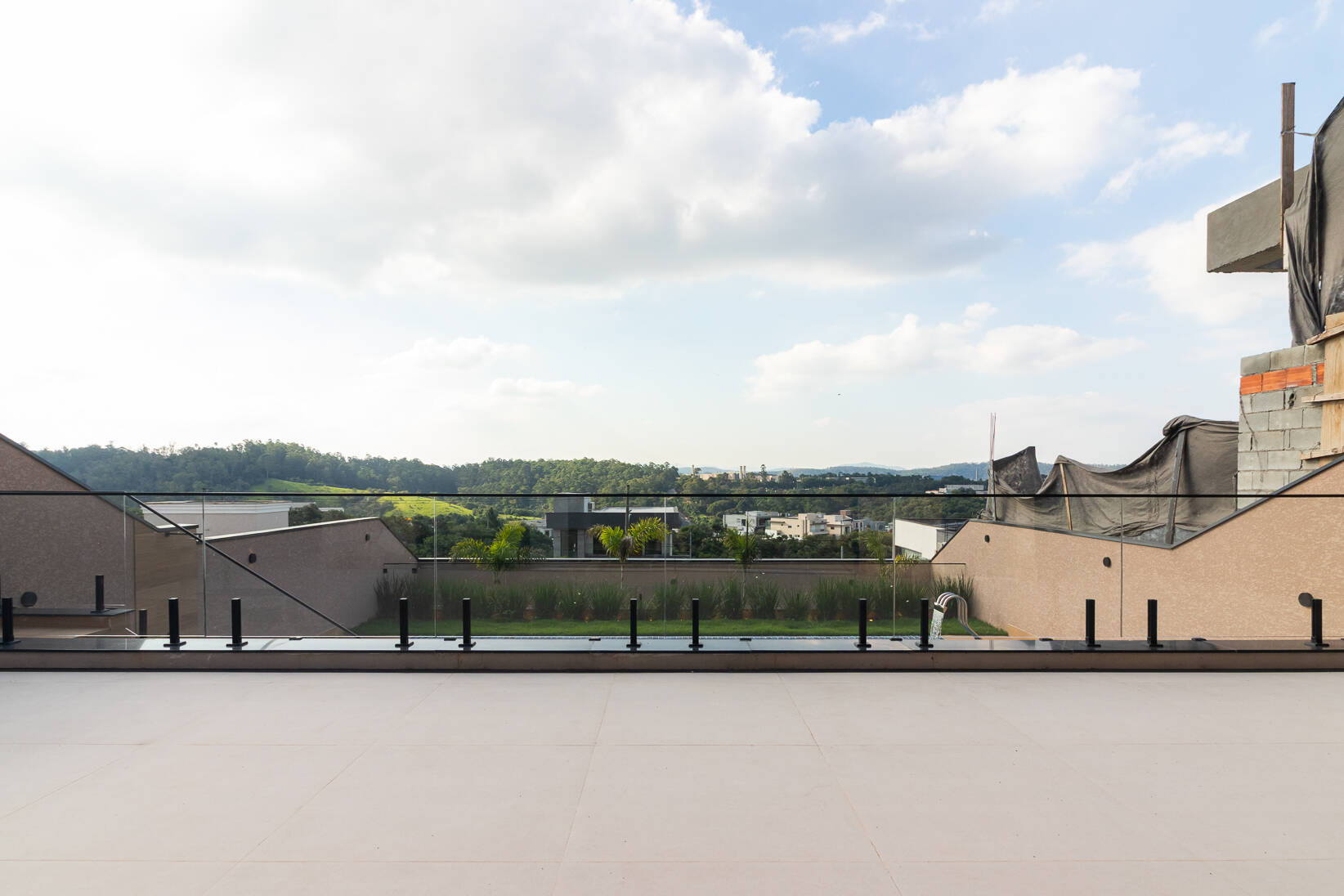 Casa, 4 suítes, 335m², em Colinas de Parnaíba I — foto 33