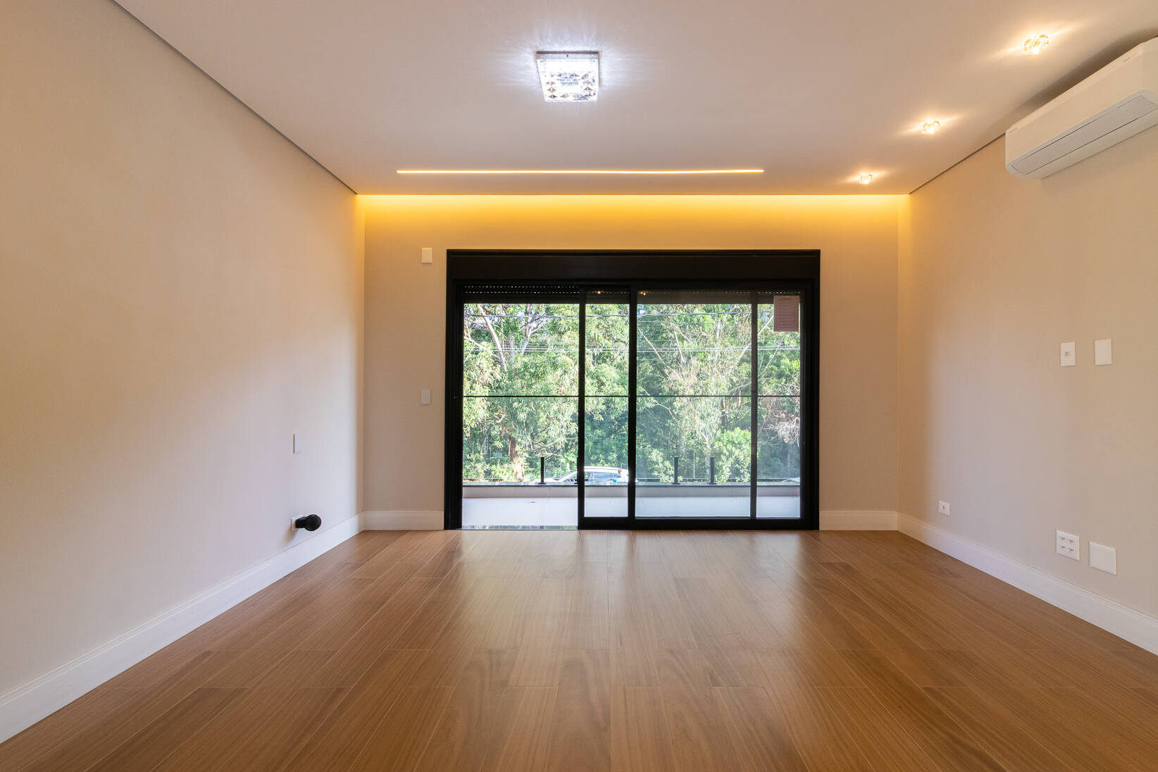 Casa, 4 suítes, 335m², em Colinas de Parnaíba I — foto 39