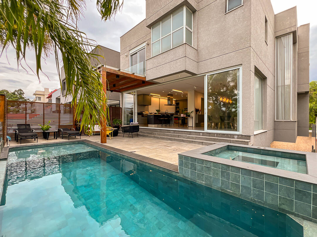 Casa à venda – Tamboré, Barueri | 4 suítes, 445m²