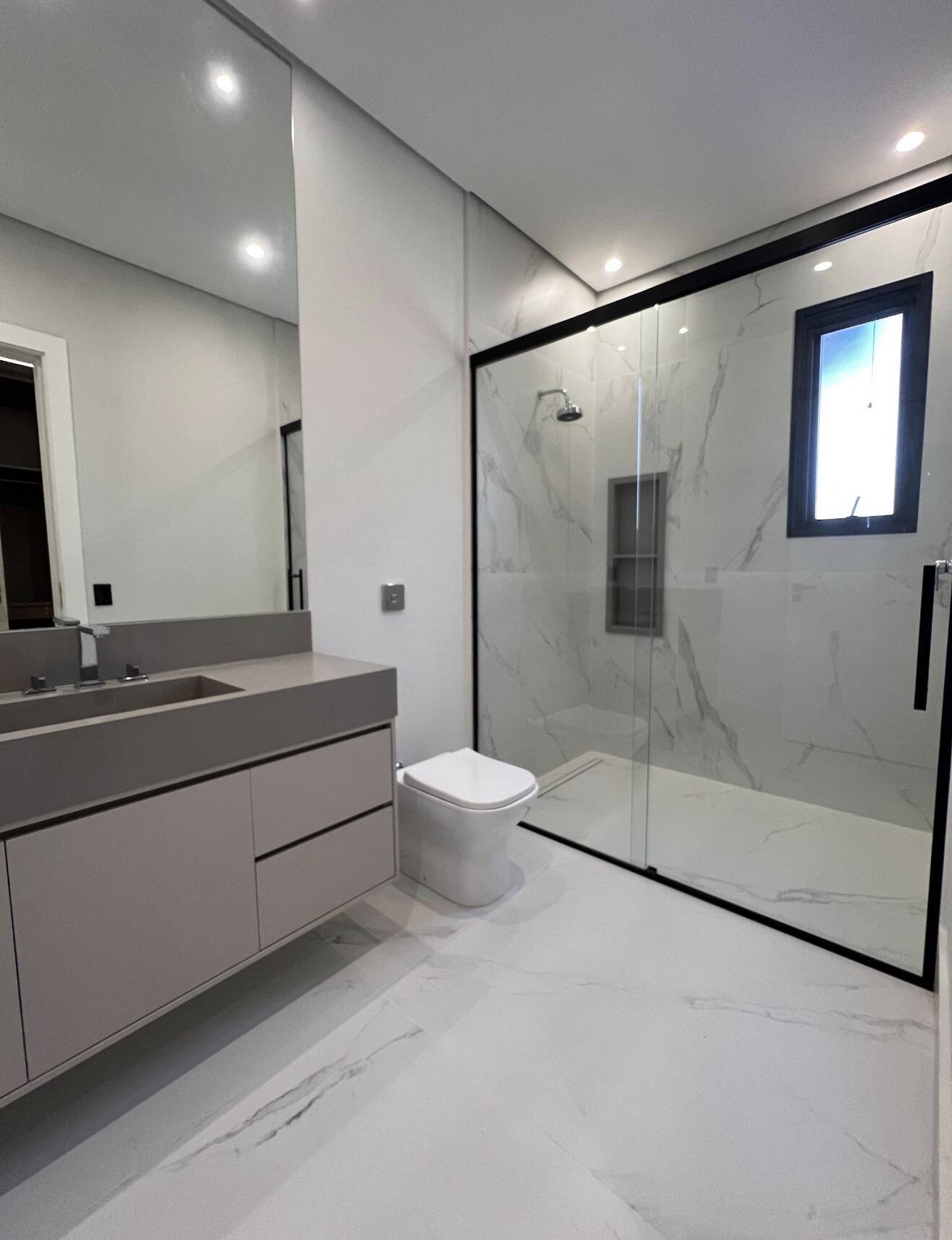 Casa, 5 suítes, 1120m², em Alphaville Residencial Um — foto 19