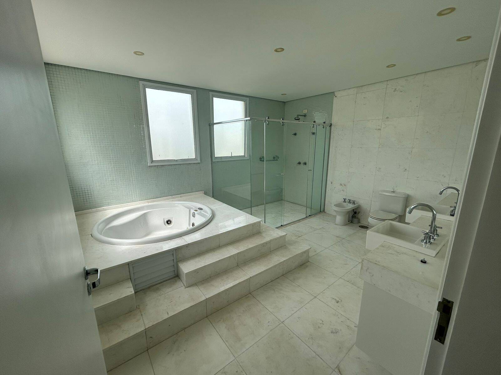 Casa, 4 suítes, 592m², em Tamboré — foto 9