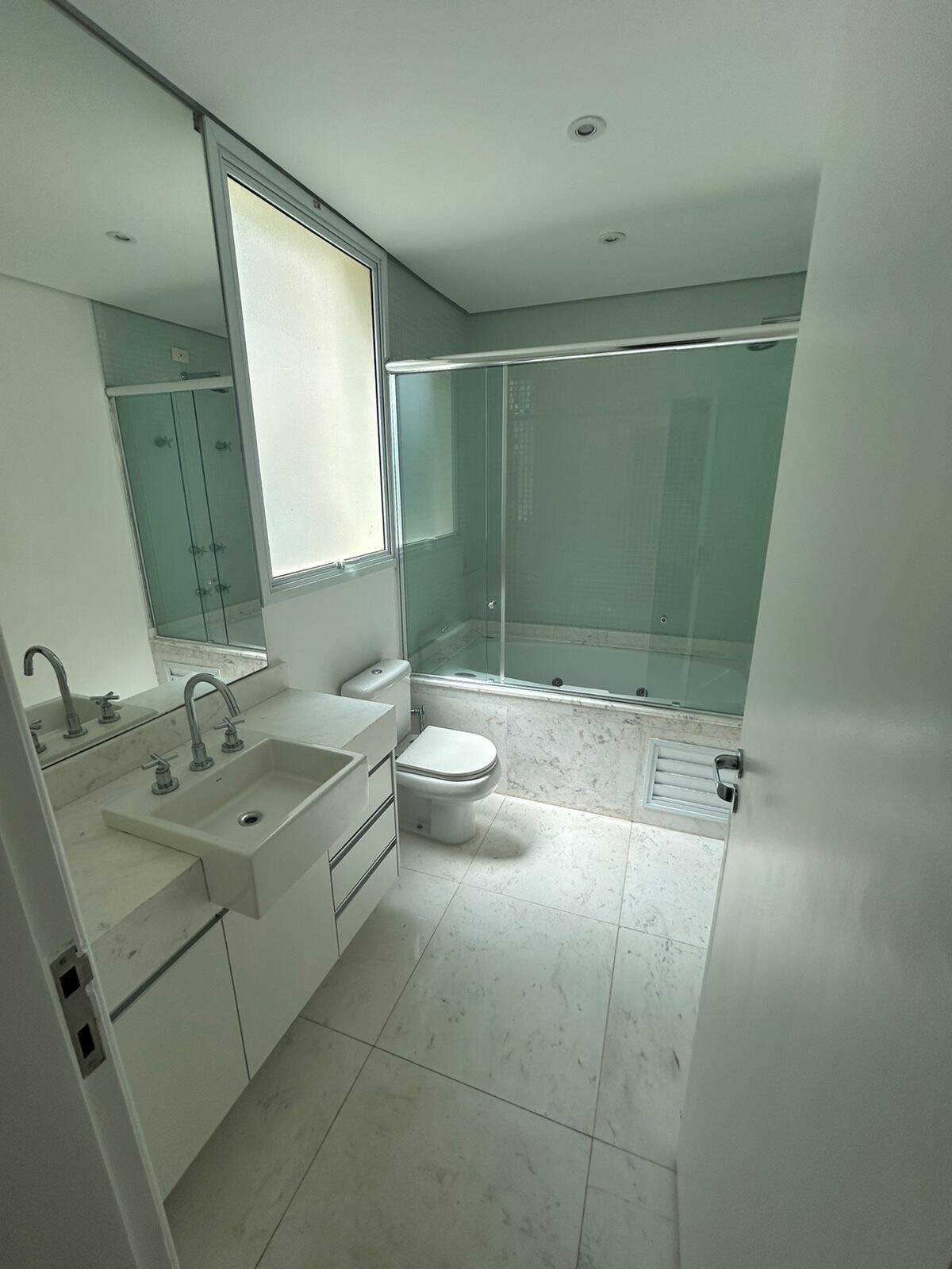Casa, 4 suítes, 592m², em Tamboré — foto 20