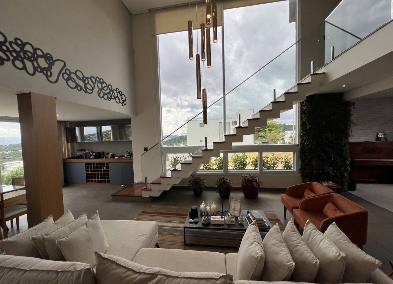 Casa, 3 suítes, 300m², em Alphaville — foto 3