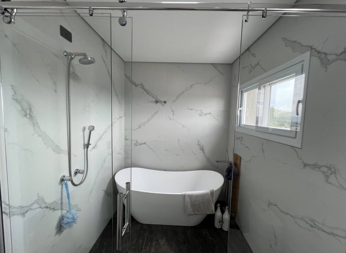 Casa, 3 suítes, 300m², em Alphaville — foto 19