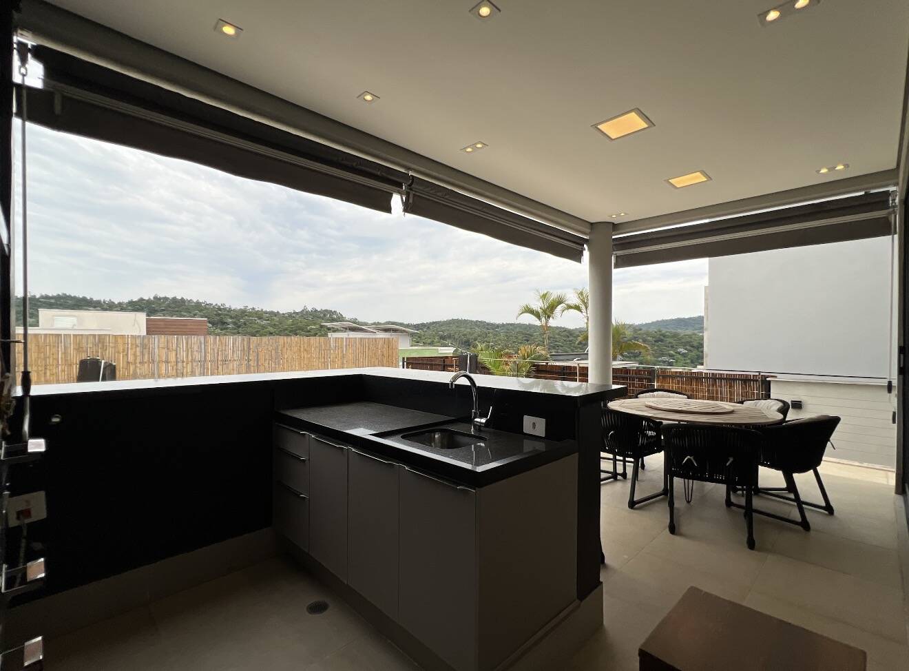 Casa, 4 suítes, 332m², em Alphaville — foto 3