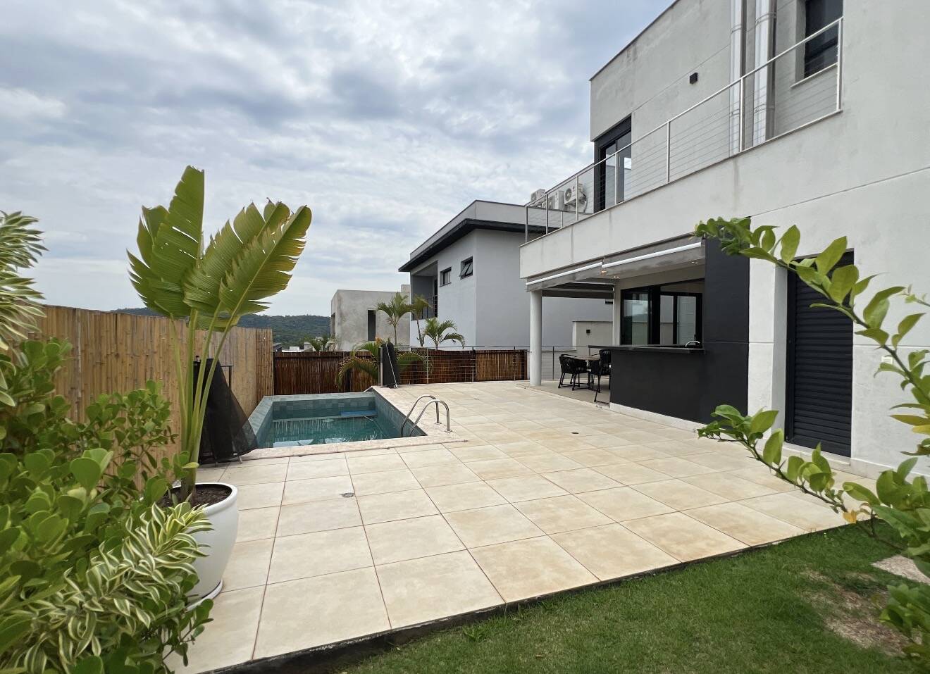 Casa, 4 suítes, 332m², em Alphaville — foto 20