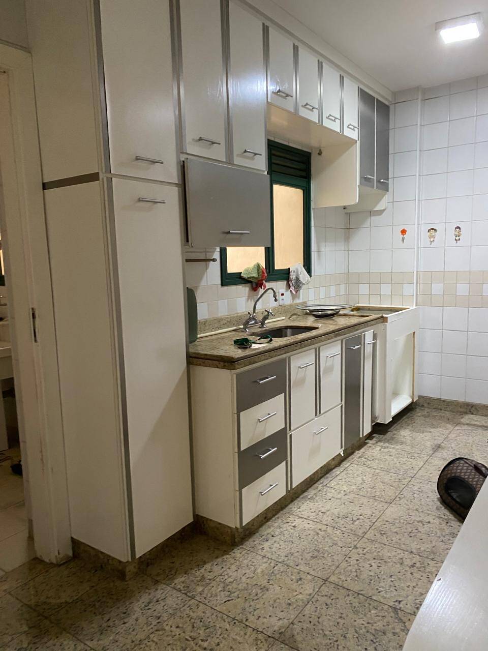 Apartamento, 1 suíte, 97m², em Alphaville Centro Industrial e Empresarial/Alphaville. — foto 10