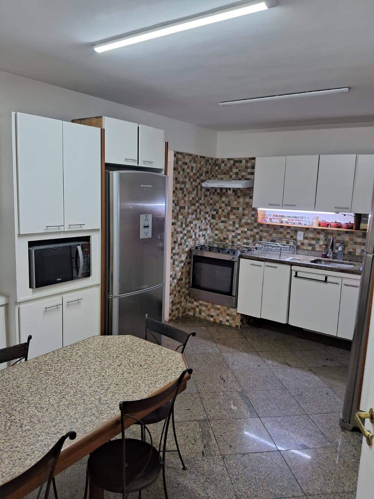 Apartamento, 1 suíte, 167m², em Alphaville Centro Industrial e Empresarial/Alphaville. — foto 10