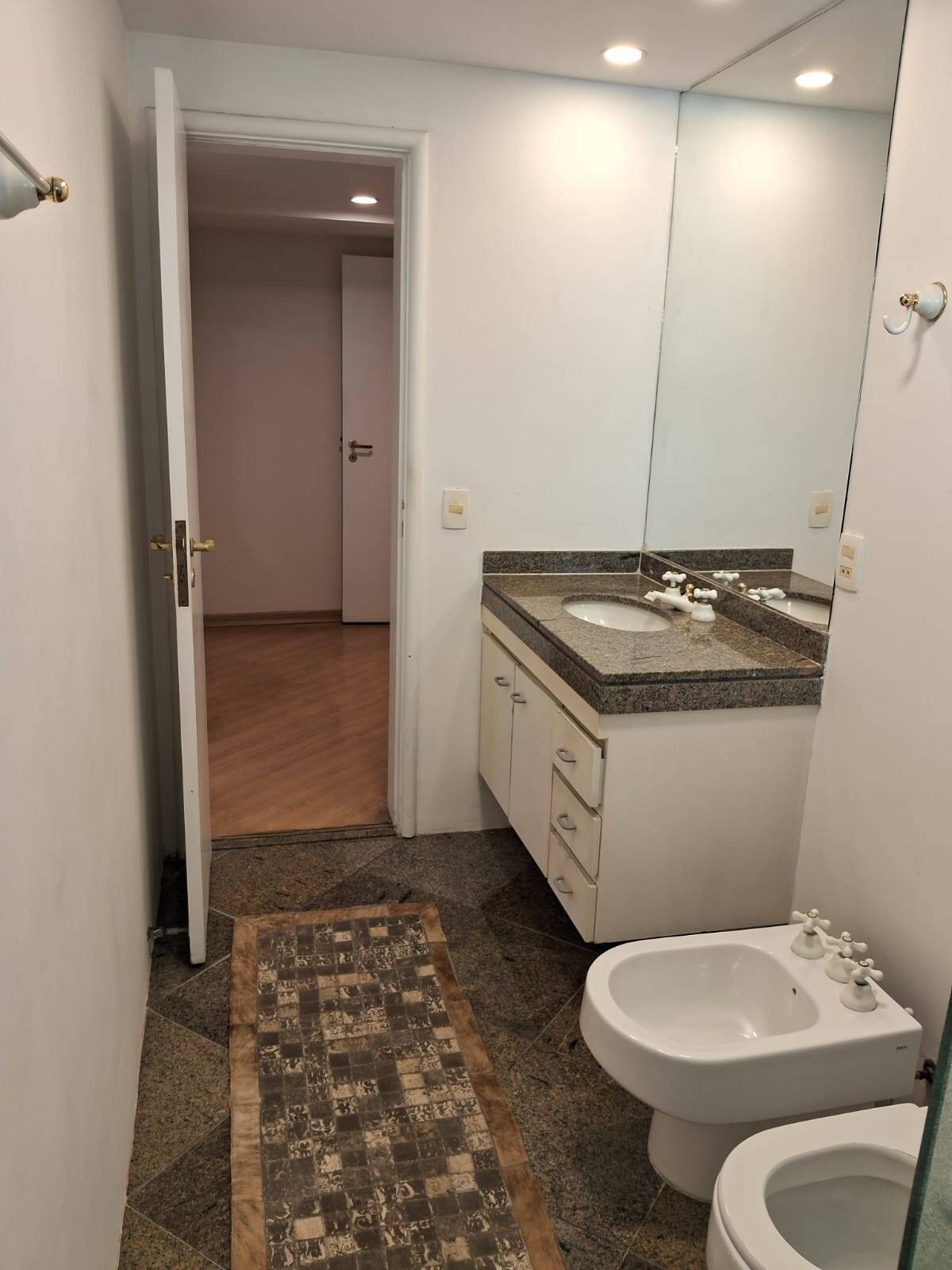 Apartamento, 1 suíte, 167m², em Alphaville Centro Industrial e Empresarial/Alphaville. — foto 14