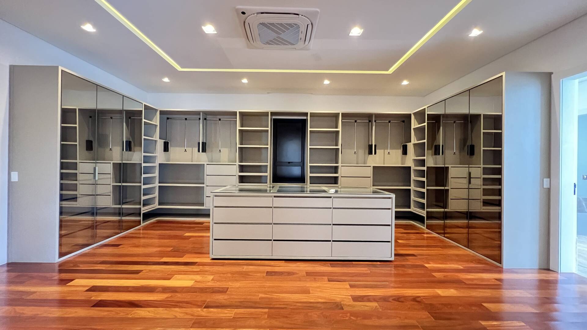 Casa, 5 suítes, 1000m², em Tamboré — foto 24