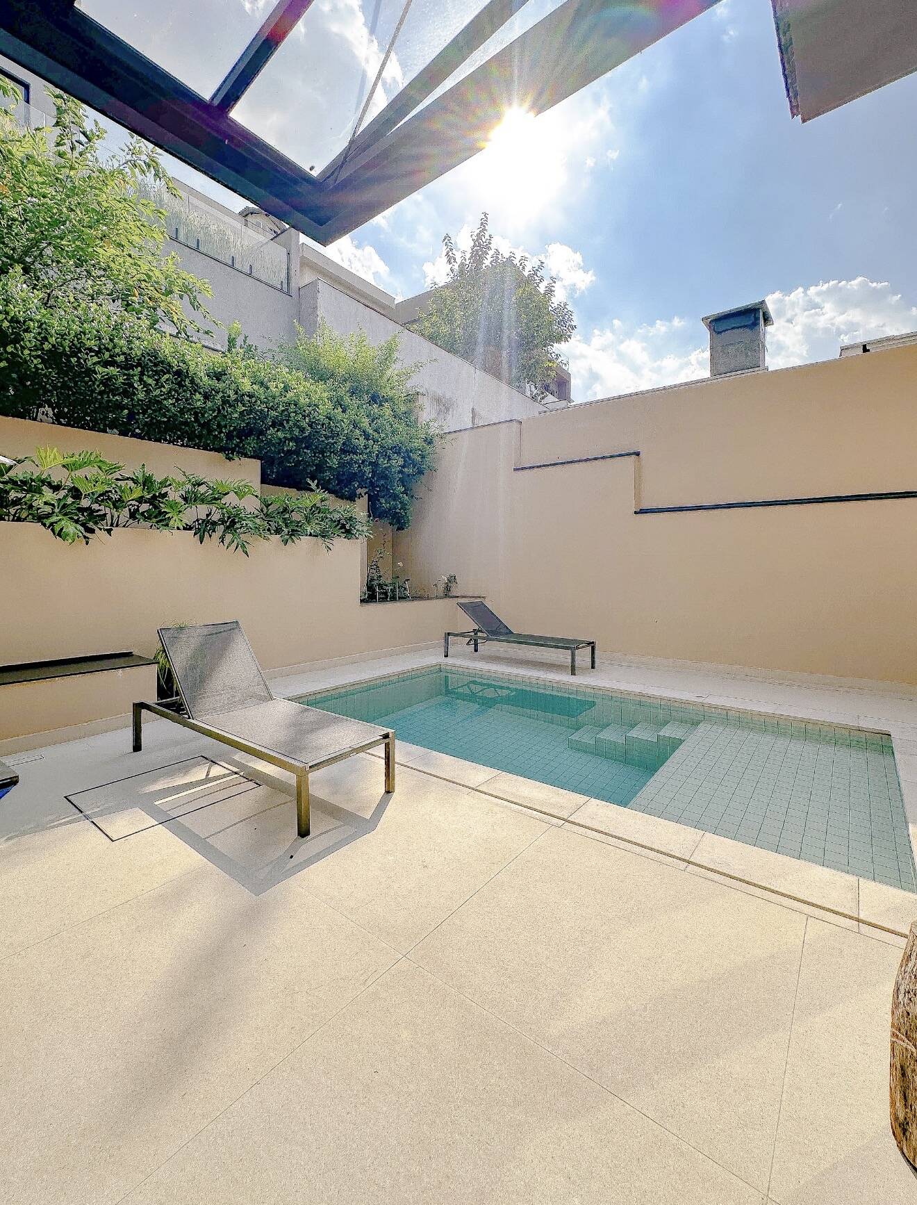 Casa, 4 suítes, 345m², em Alphaville — foto 2
