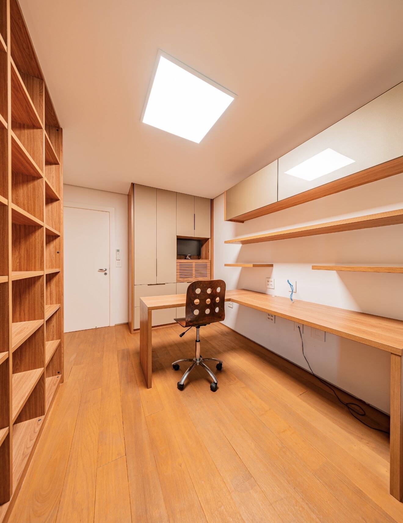 Casa, 4 suítes, 582m², em Alphaville Residencial Um — foto 17