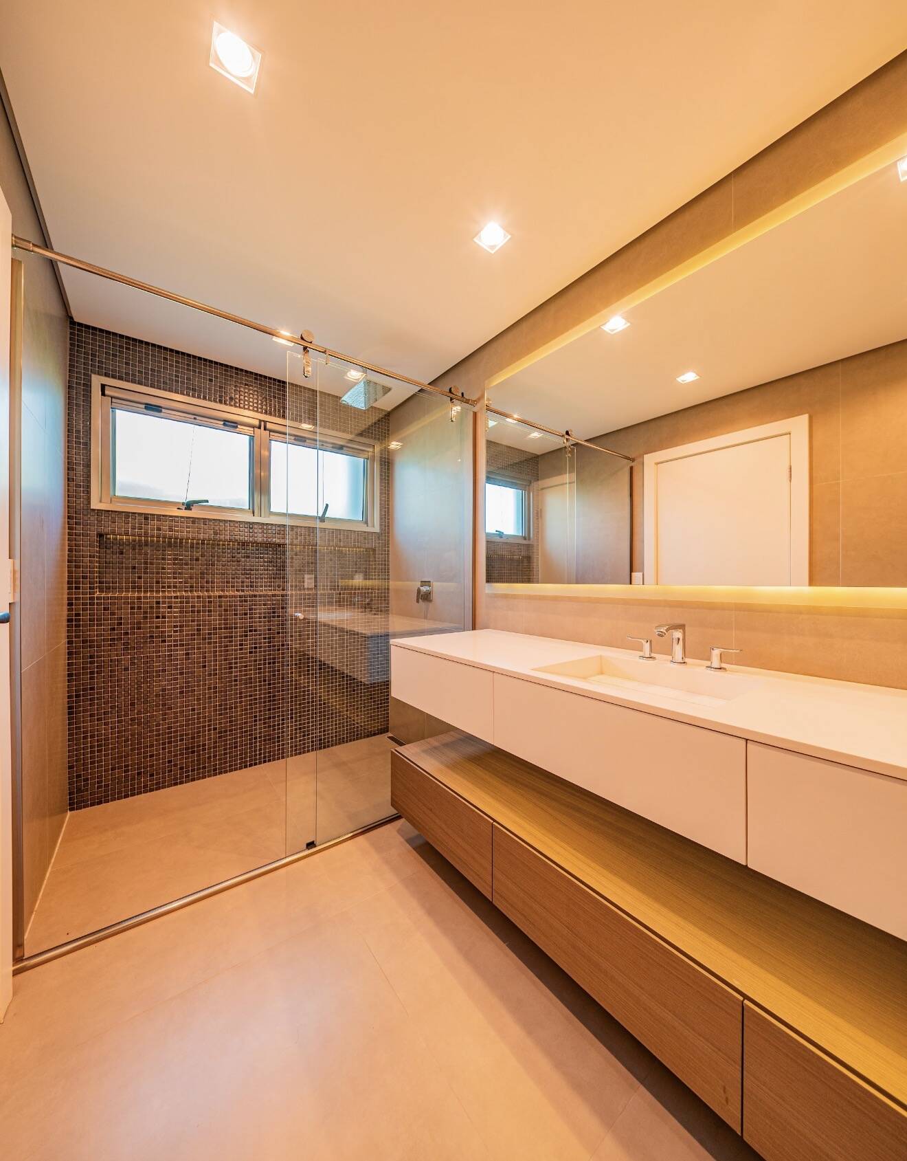 Casa, 4 suítes, 582m², em Alphaville Residencial Um — foto 25