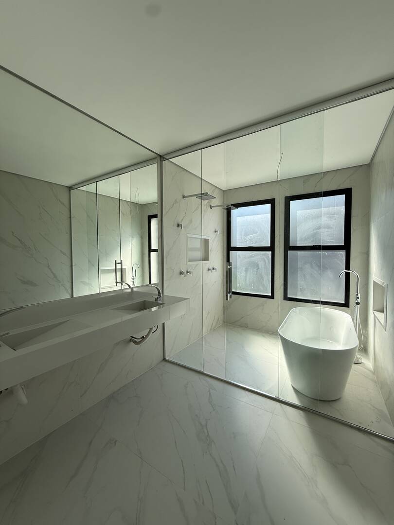 Casa, 4 suítes, 373m², em Alphaville — foto 27