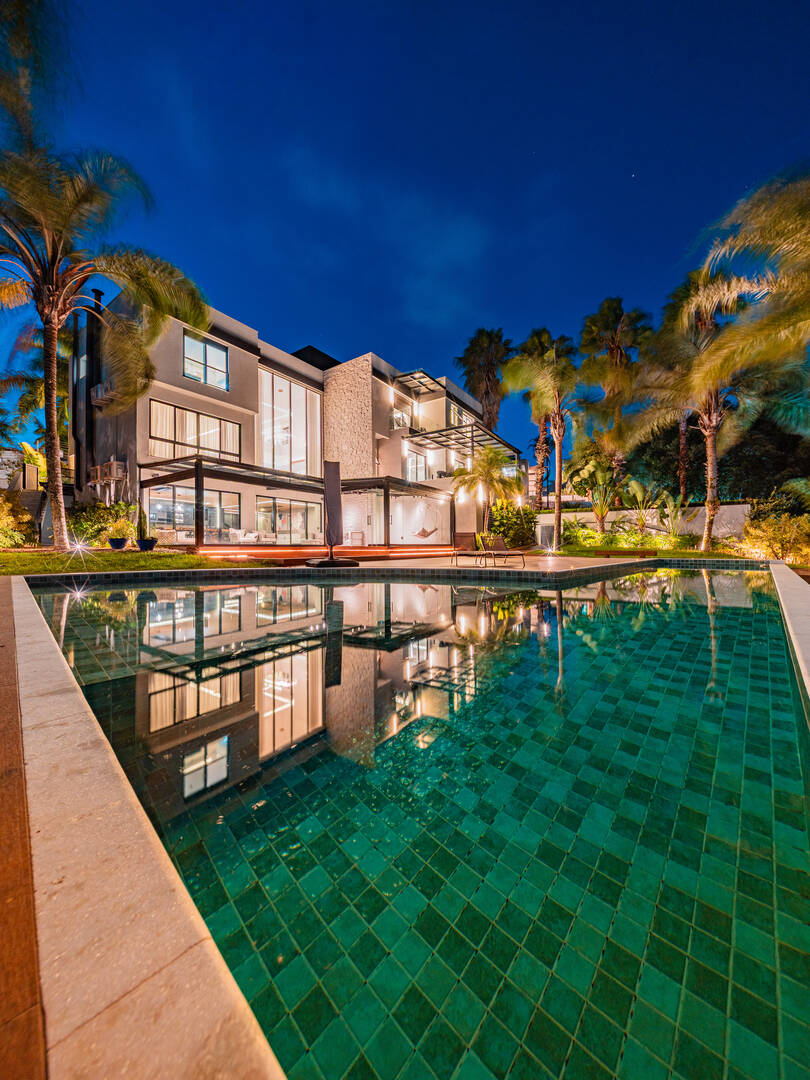 Casa à venda – Tamboré, Santana de Parnaíba | 5 suítes, 724m²