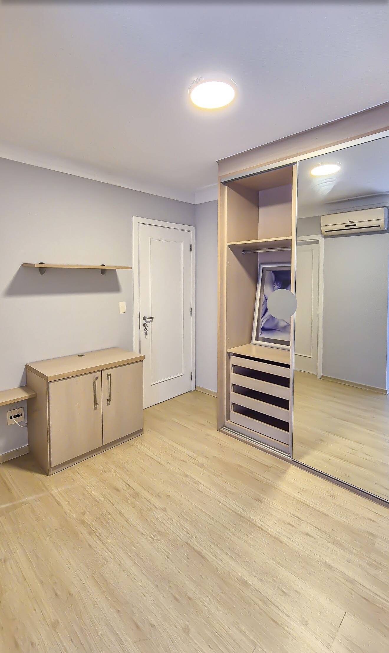 Apartamento, 2 suítes, 177m², em Alphaville Centro Industrial e Empresarial/Alphaville. — foto 2