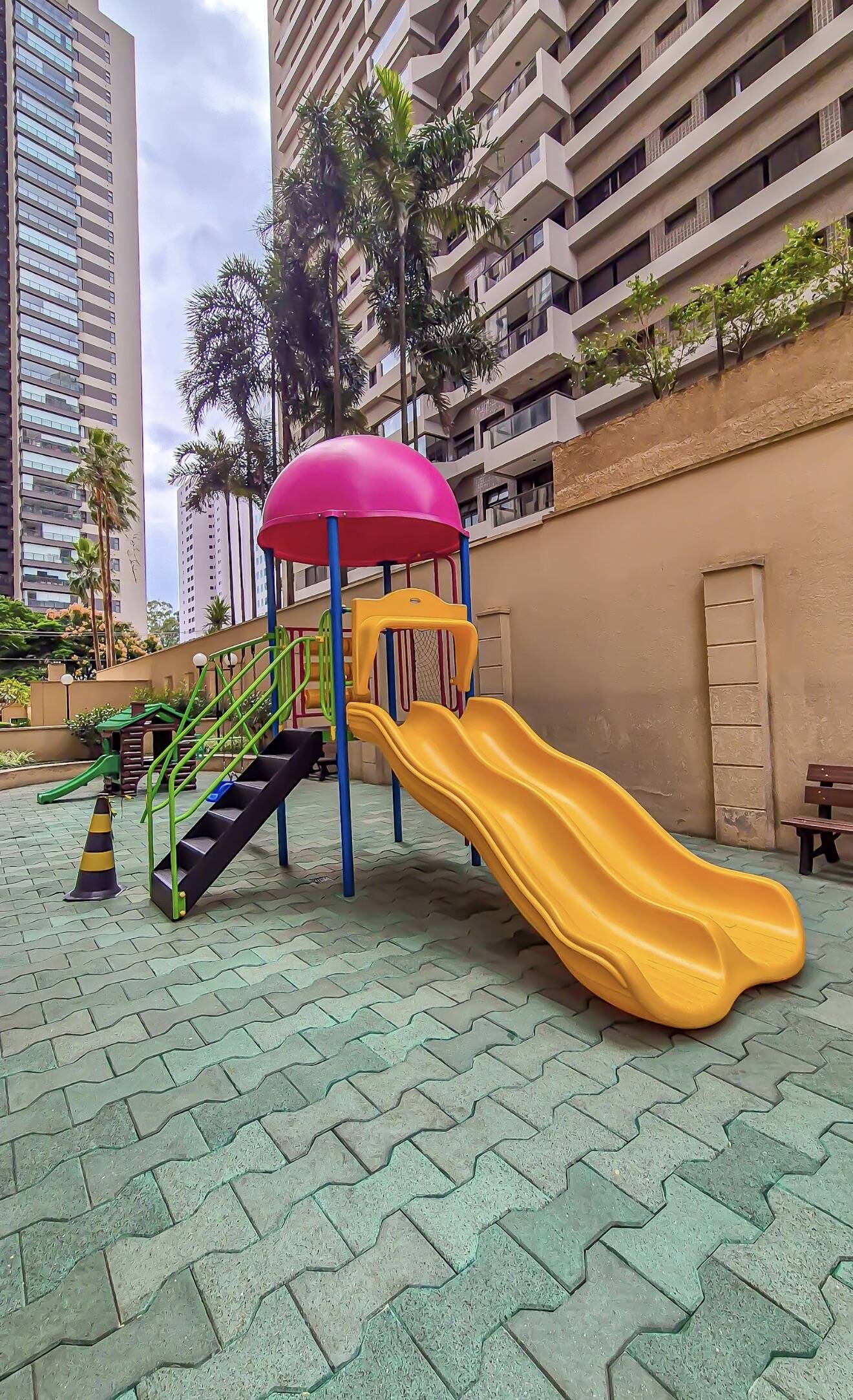 Apartamento, 2 suítes, 177m², em Alphaville Centro Industrial e Empresarial/Alphaville. — foto 9