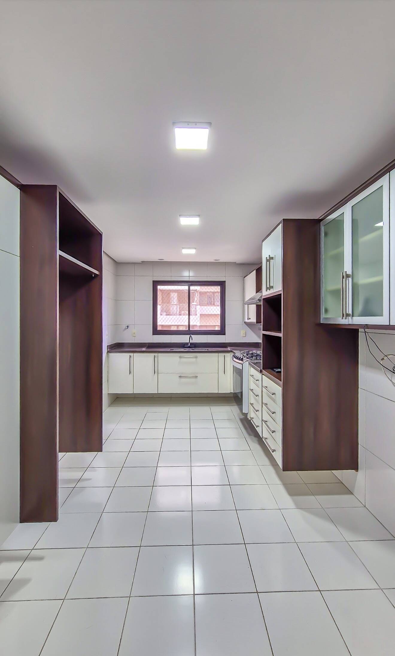 Apartamento, 2 suítes, 177m², em Alphaville Centro Industrial e Empresarial/Alphaville. — foto 13