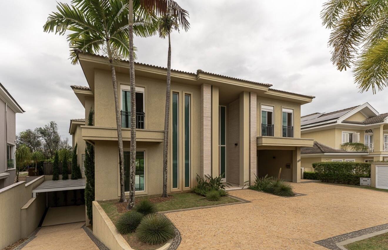 Casa à venda – Tamboré, Santana de Parnaíba | 4 suítes, 699m²