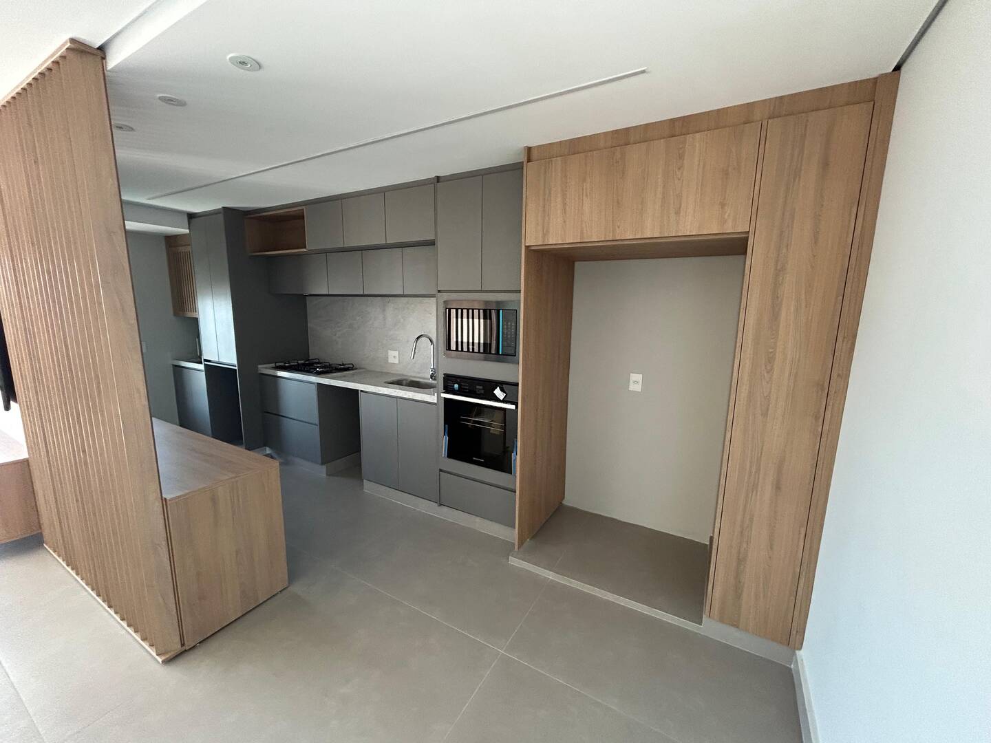 Apartamento, 3 suítes, 125m², em Alphaville Centro Industrial e Empresarial/Alphaville. — foto 11