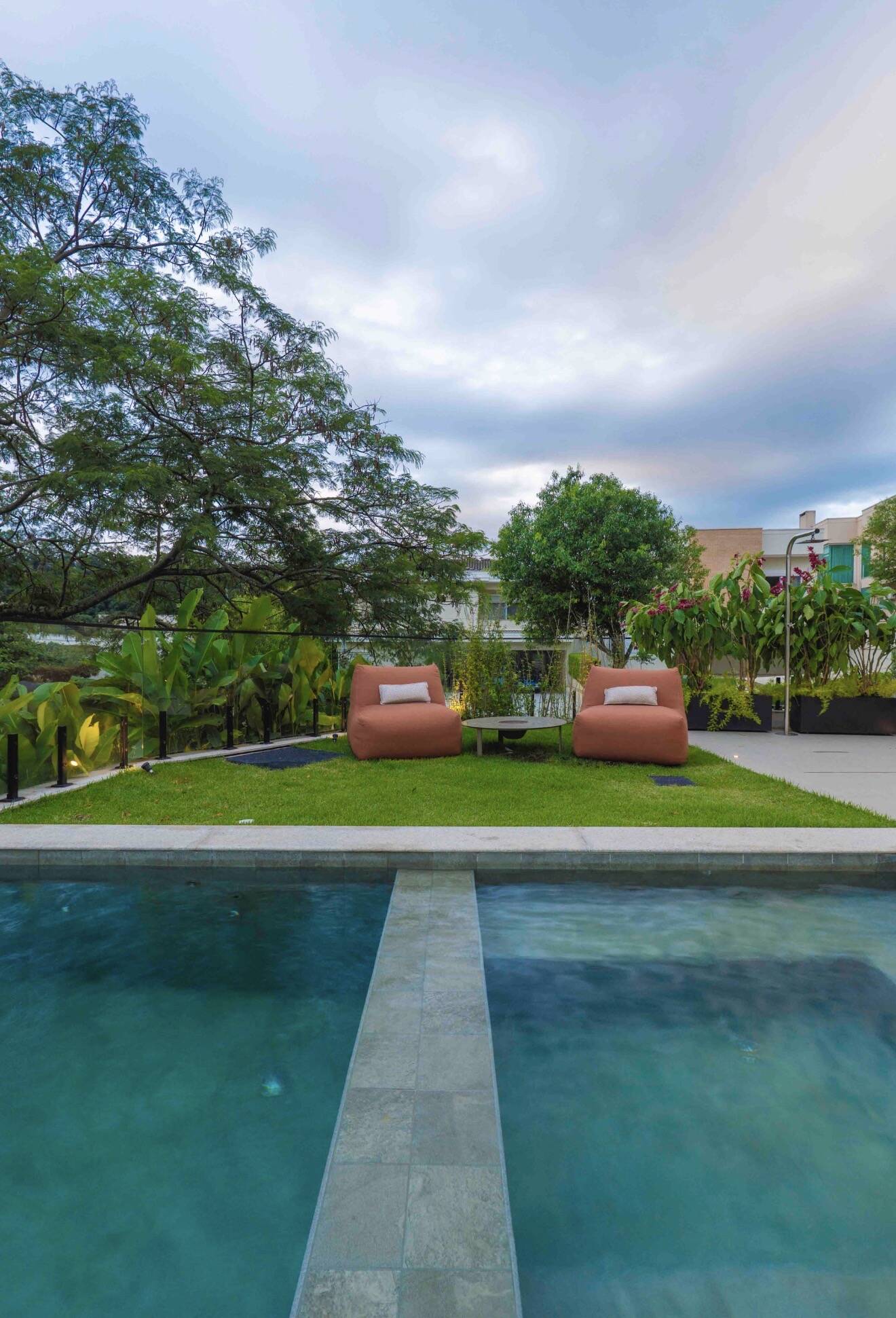 Casa, 5 suítes, 620m², em Alphaville — foto 3