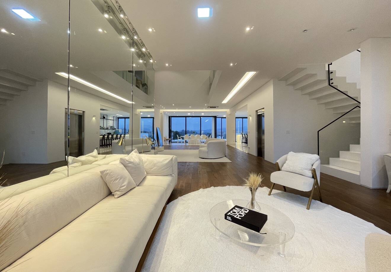 Casa, 4 suítes, 650m², em Tamboré — foto 3
