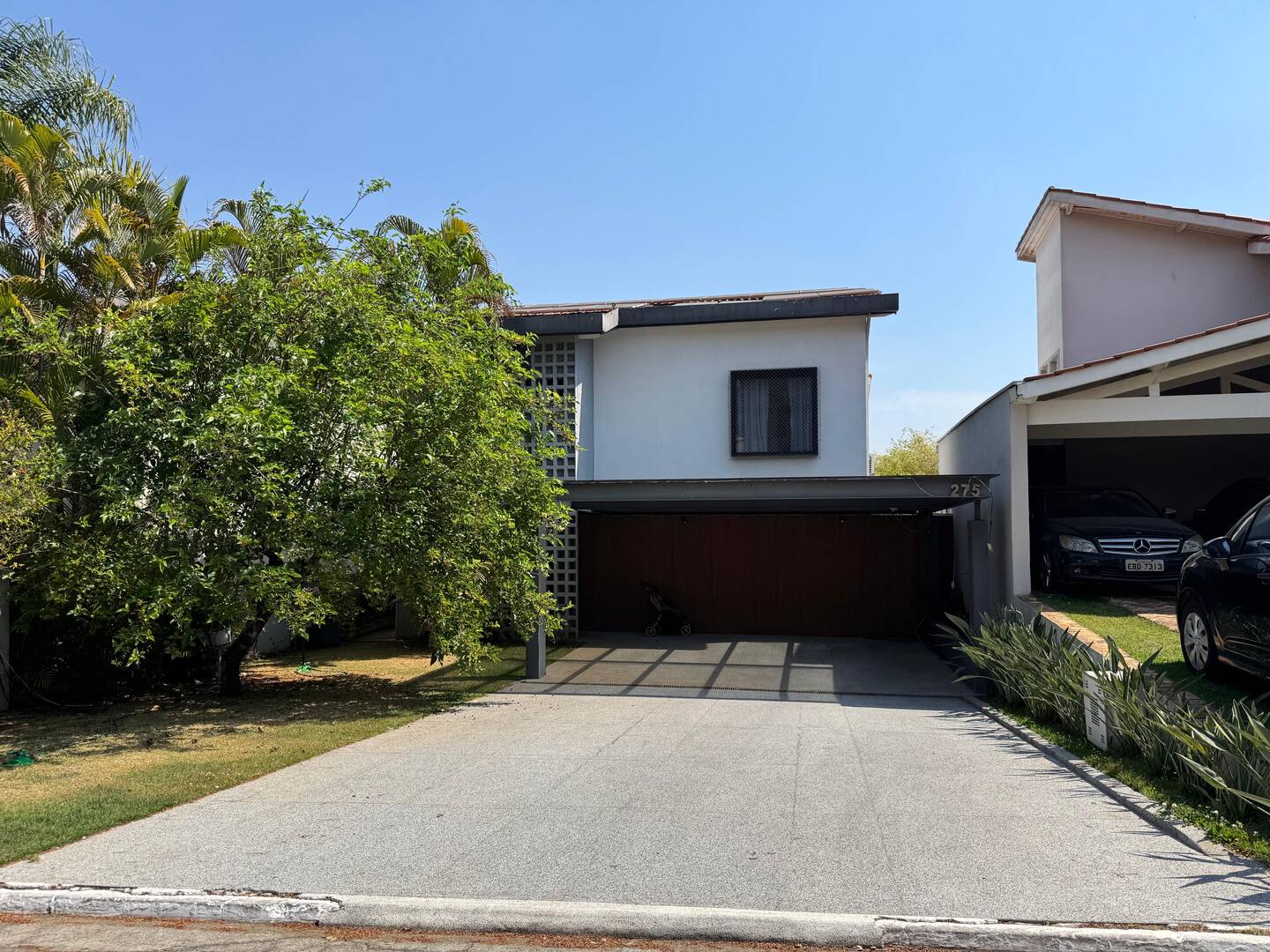 Casa à venda – Alphaville, Santana de Parnaíba | 2 suítes, 270m²