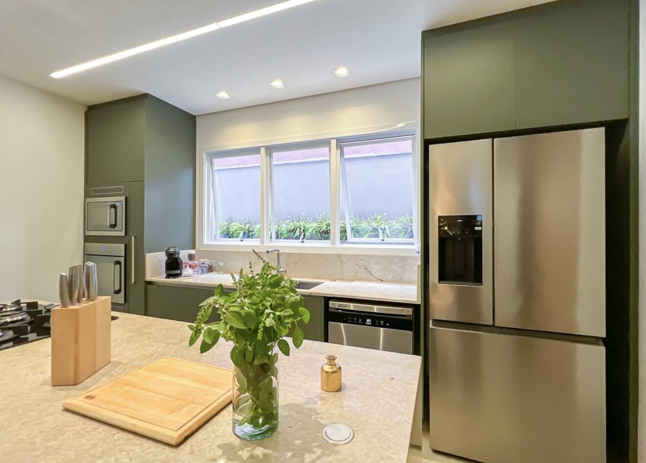 Casa, 4 suítes, 376m², em Alphaville 11 — foto 3