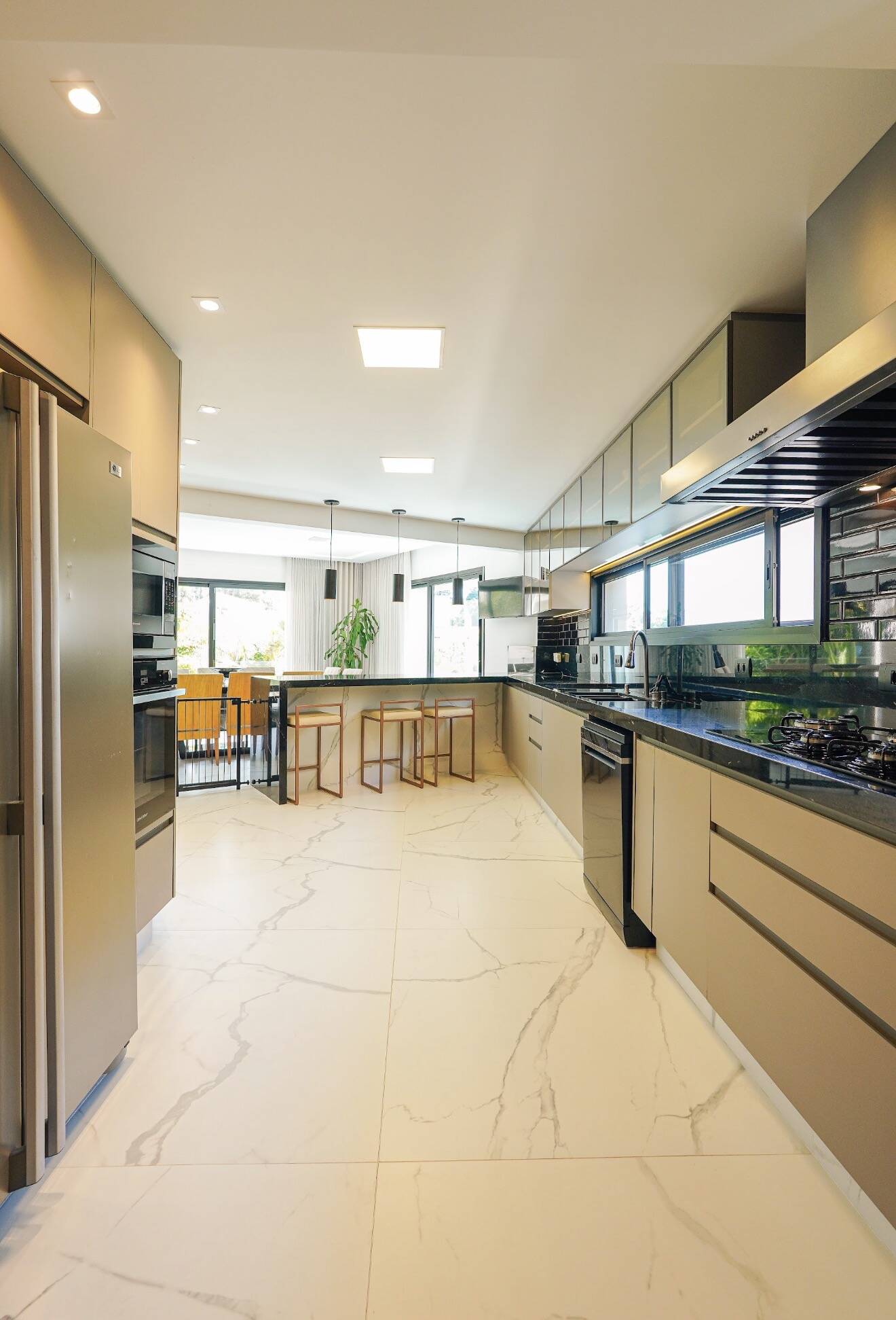 Casa, 4 suítes, 640m², em Alphaville — foto 17