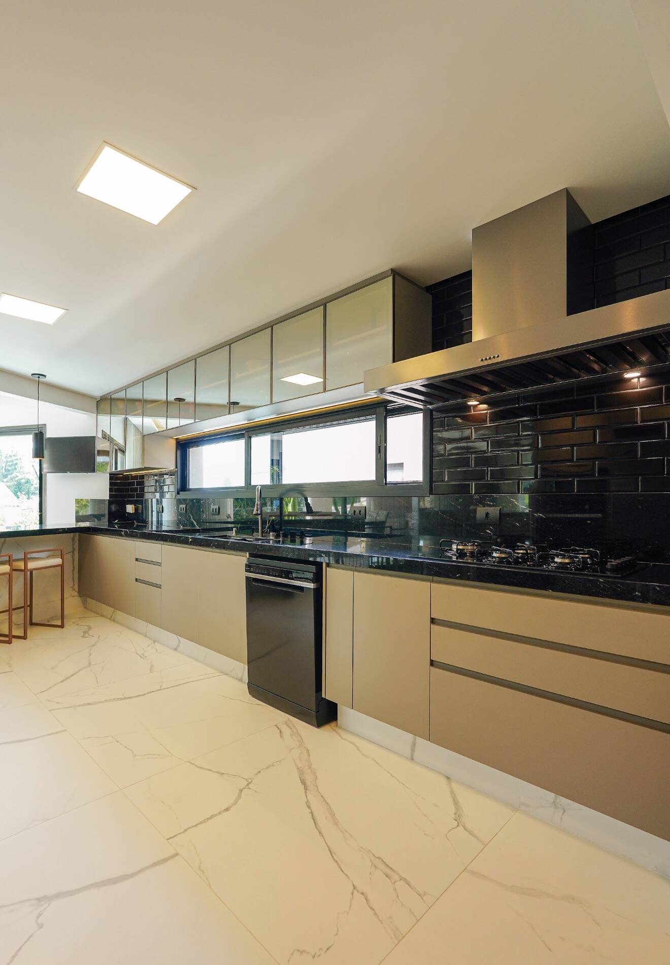 Casa, 4 suítes, 640m², em Alphaville — foto 23