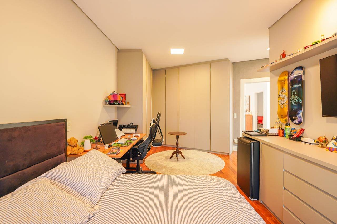 Casa, 4 suítes, 640m², em Alphaville — foto 42
