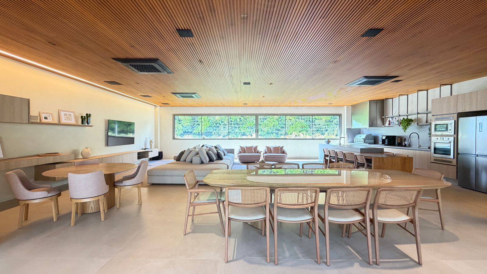 Casa, 4 suítes, 642m², em Alphaville Residencial Um — foto 15