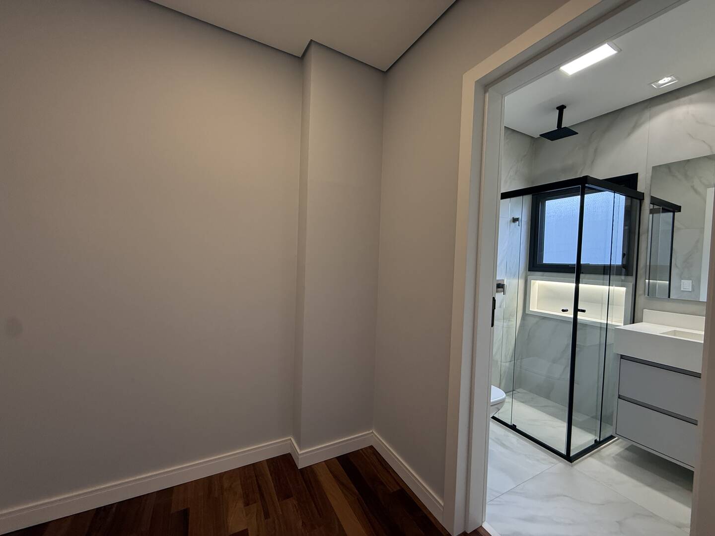 Casa, 4 suítes, 355m², em Alphaville — foto 16