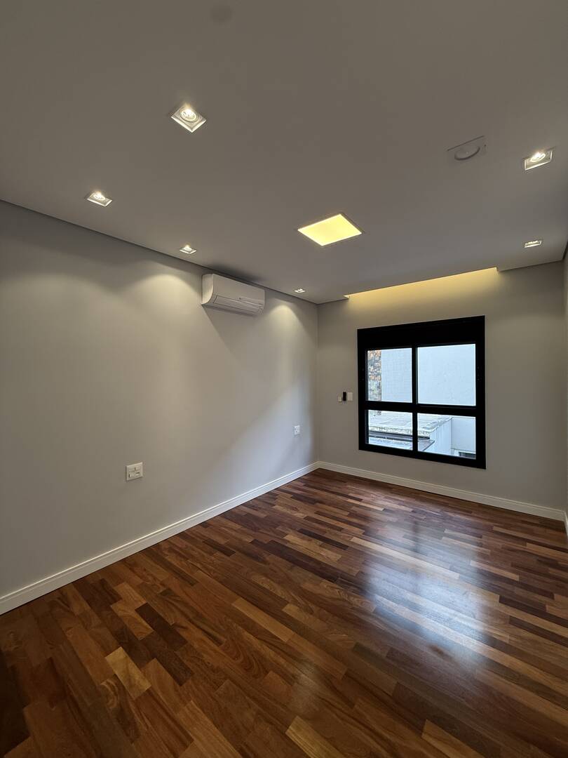 Casa, 4 suítes, 355m², em Alphaville — foto 19