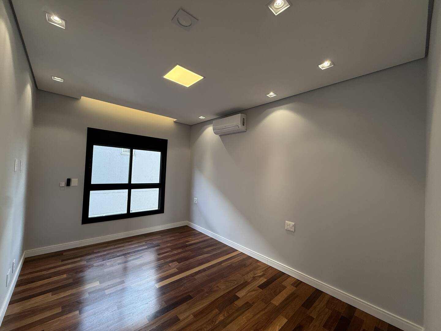 Casa, 4 suítes, 355m², em Alphaville — foto 30