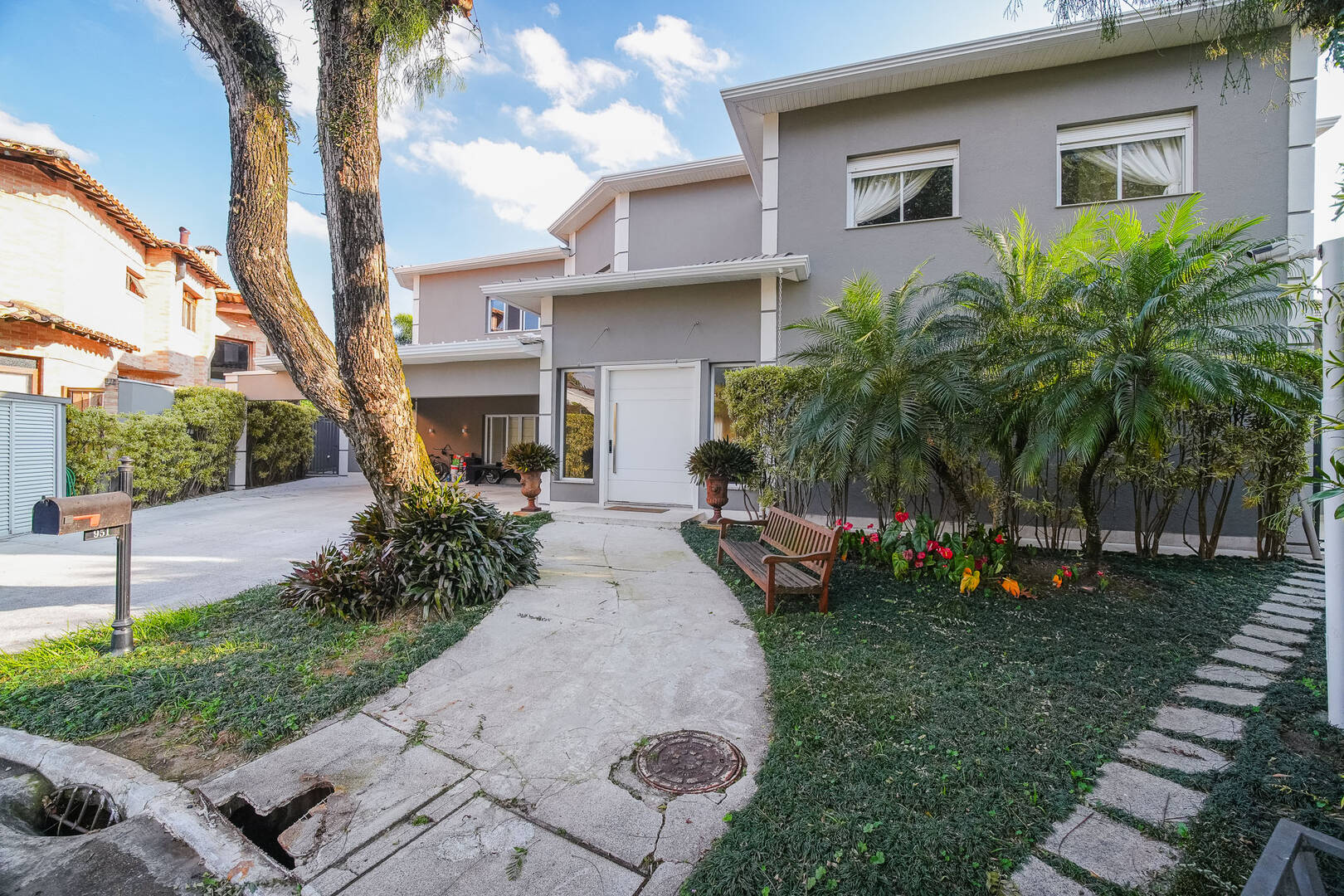 Casa à venda – Alphaville, Santana de Parnaíba | 4 suítes, 770m²