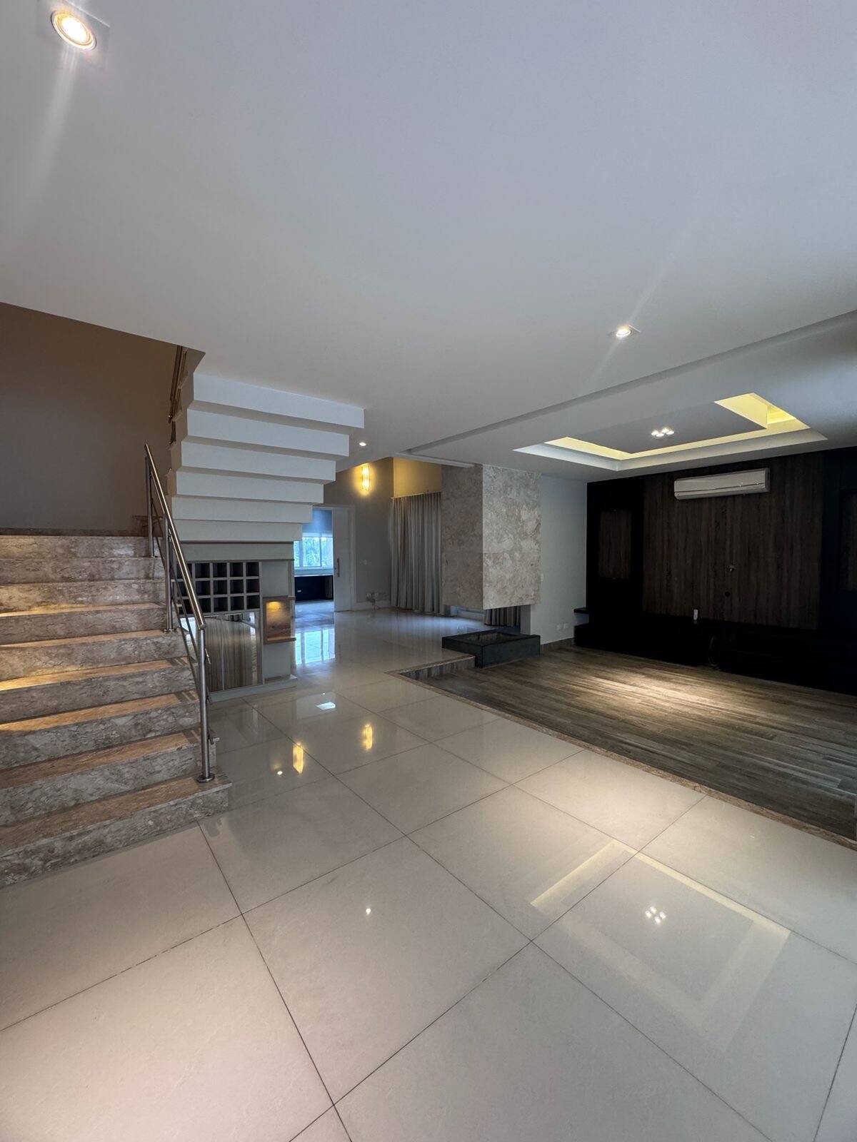 Casa, 4 suítes, 383m², em Tamboré — foto 11