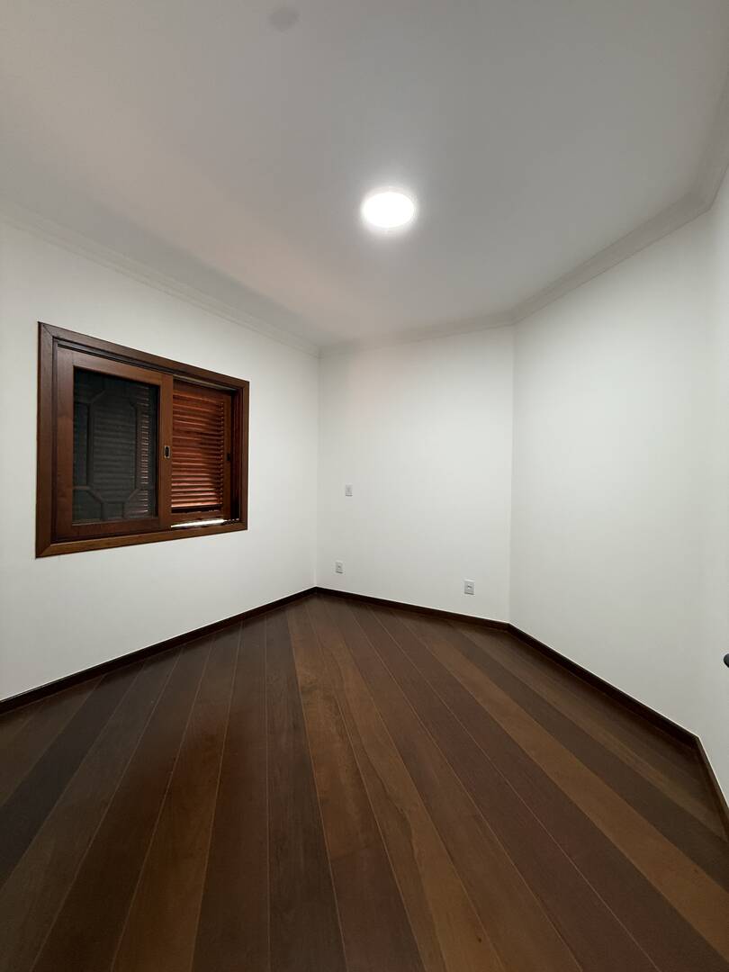 Casa, 2 suítes, 393m², em Alphaville — foto 3